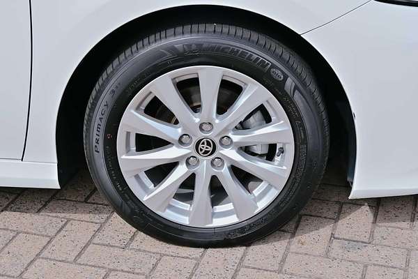 2021 Toyota Camry Ascent AXVH70R