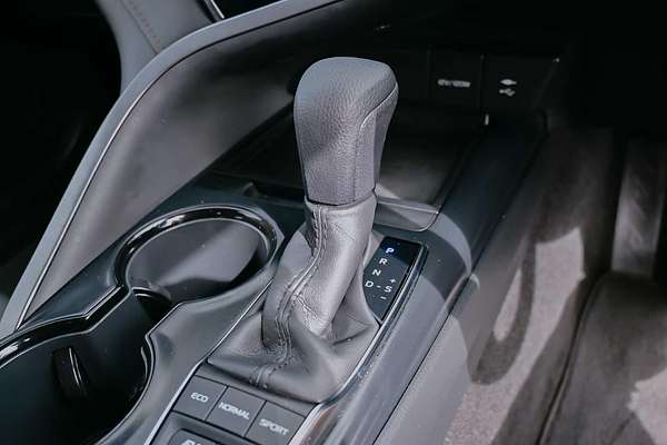 2021 Toyota Camry Ascent AXVH70R