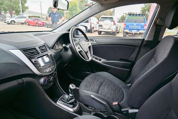 2017 Hyundai Accent Sport RB6