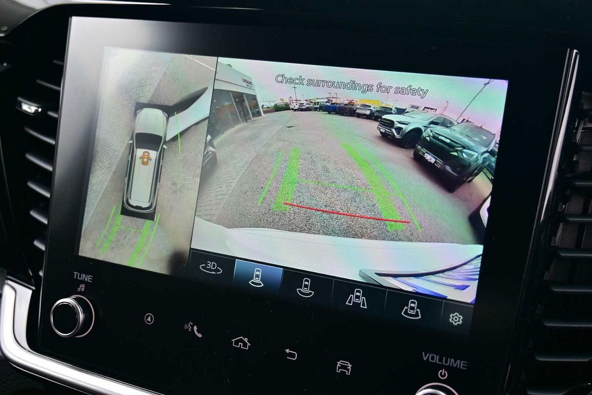 2025 Isuzu MU-X