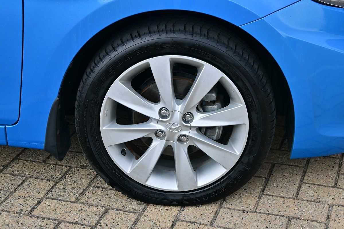 2017 Hyundai Accent Sport RB6