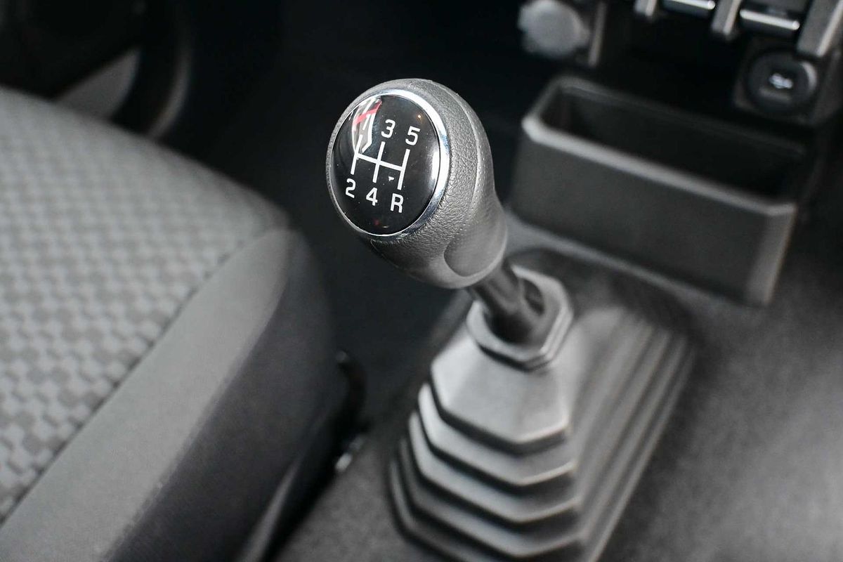 2024 Suzuki Jimny