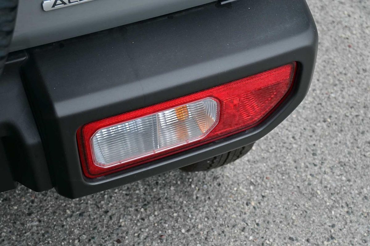 2024 Suzuki Jimny
