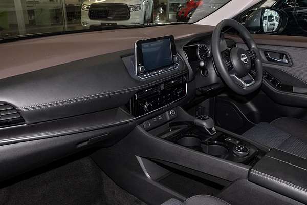 2023 Nissan X-TRAIL ST T33