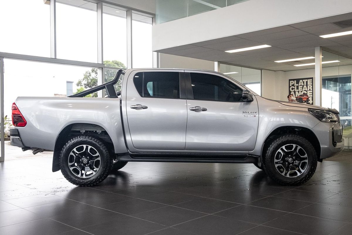 2023 Toyota Hilux SR5 GUN126R 4X4