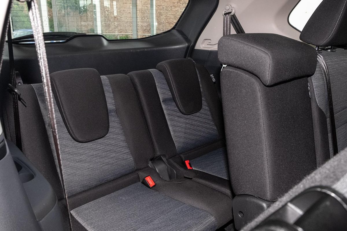 2023 Nissan X-TRAIL ST T33