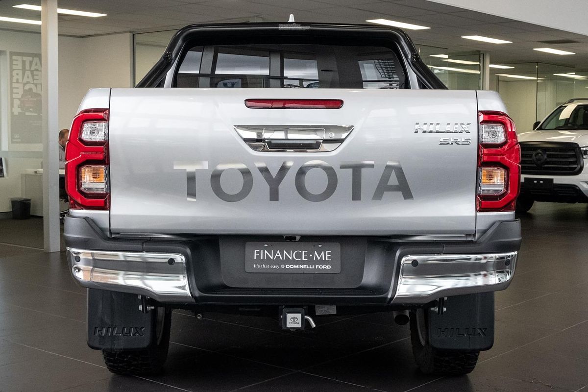 2023 Toyota Hilux SR5 GUN126R 4X4