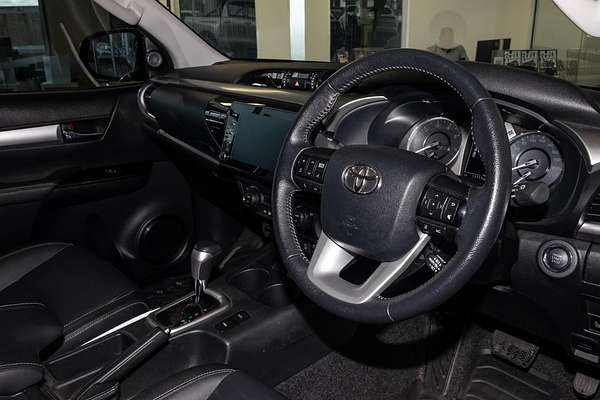 2023 Toyota Hilux SR5 GUN126R 4X4