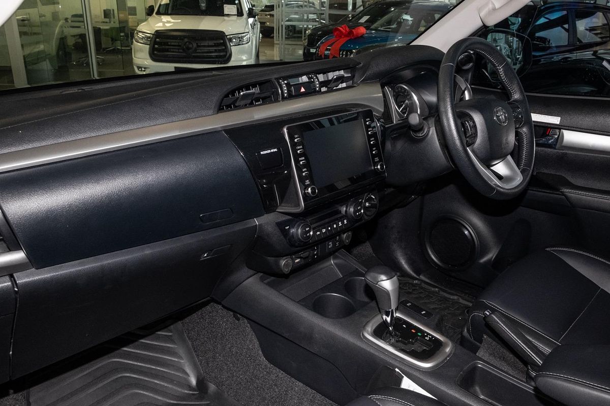 2023 Toyota Hilux SR5 GUN126R 4X4