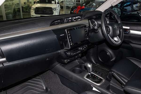 2023 Toyota Hilux SR5 GUN126R 4X4
