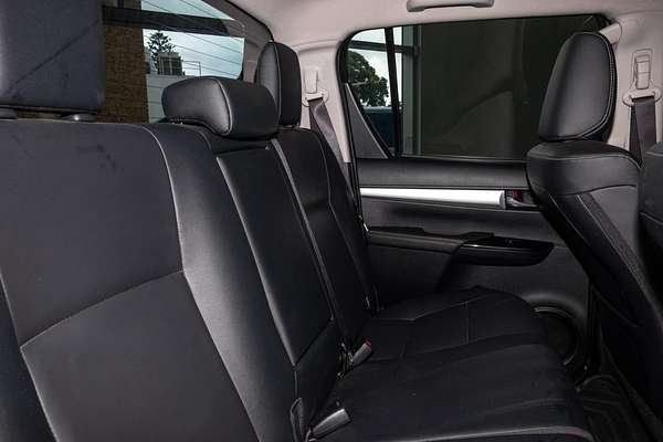 2023 Toyota Hilux SR5 GUN126R 4X4