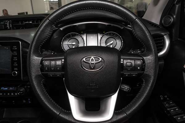 2023 Toyota Hilux SR5 GUN126R 4X4