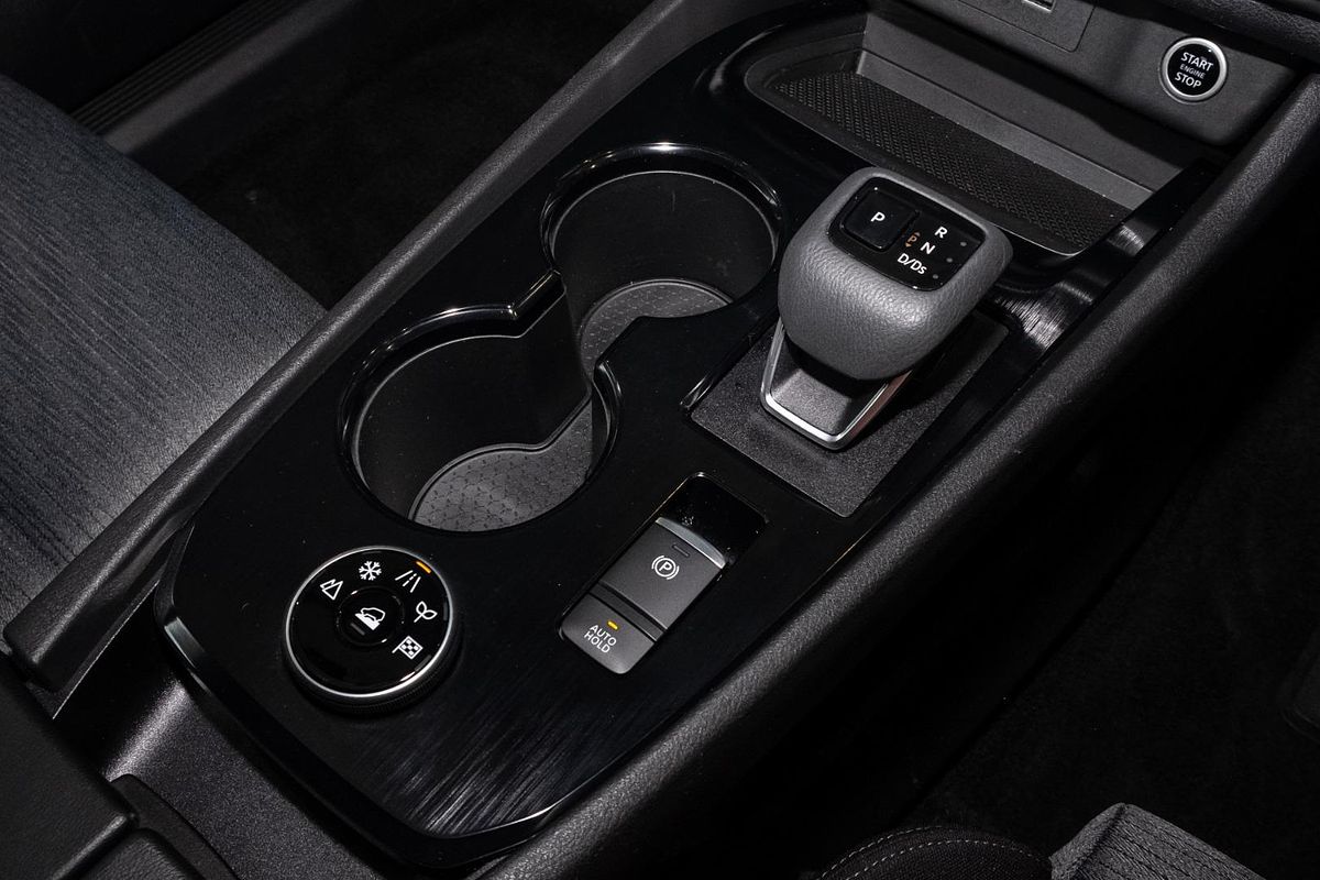 2023 Nissan X-TRAIL ST T33