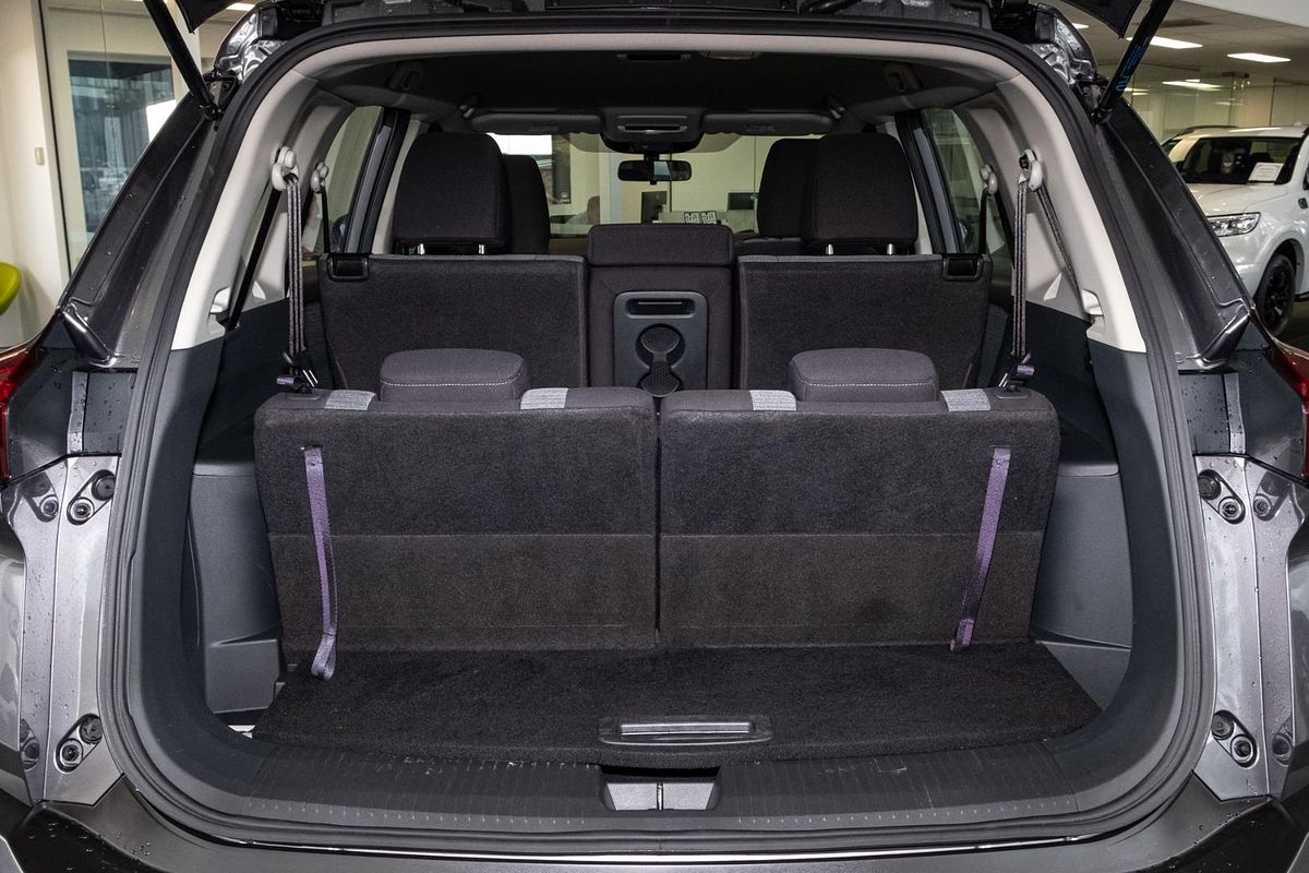 2023 Nissan X-TRAIL ST T33