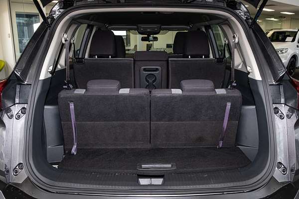 2023 Nissan X-TRAIL ST T33