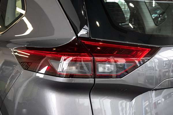 2023 Nissan X-TRAIL ST T33