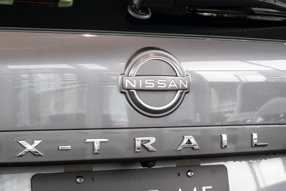 2023 Nissan X-TRAIL ST T33