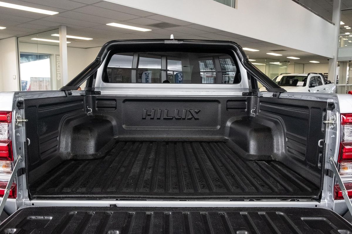 2023 Toyota Hilux SR5 GUN126R 4X4