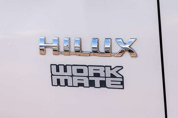 2015 Toyota Hilux Workmate TGN16R Rear Wheel Drive