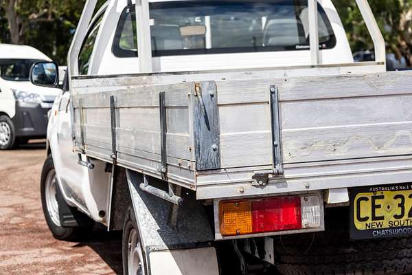 2015 Toyota Hilux Workmate TGN16R Rear Wheel Drive