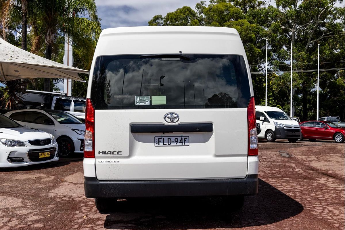 2025 Toyota Hiace Commuter GDH322R