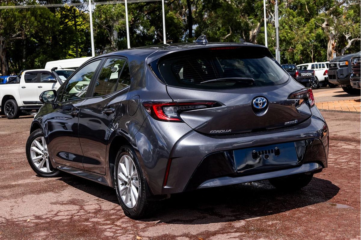2022 Toyota Corolla Ascent Sport Hybrid ZWE211R