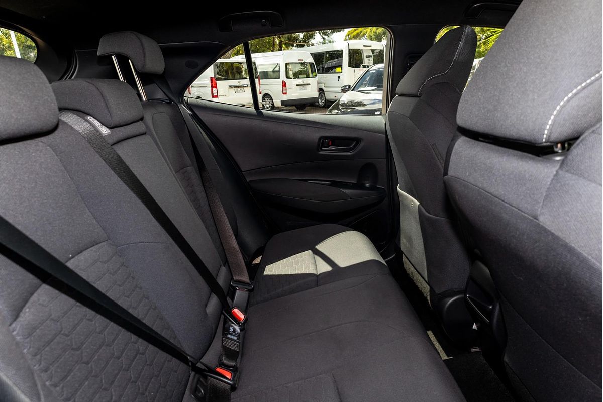 2022 Toyota Corolla Ascent Sport Hybrid ZWE211R