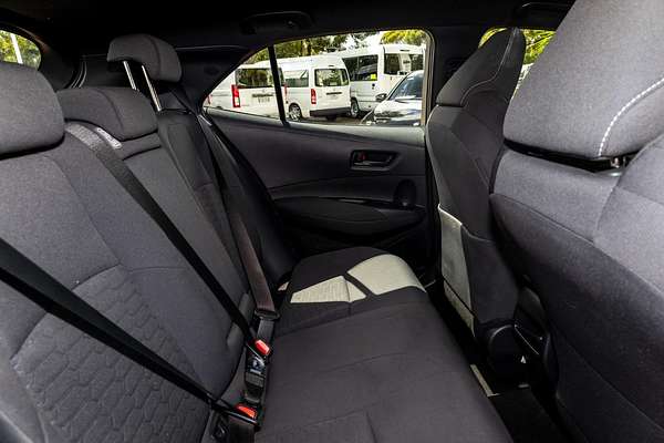 2022 Toyota Corolla Ascent Sport Hybrid ZWE211R