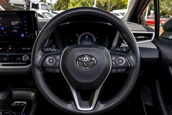 2022 Toyota Corolla Ascent Sport Hybrid ZWE211R