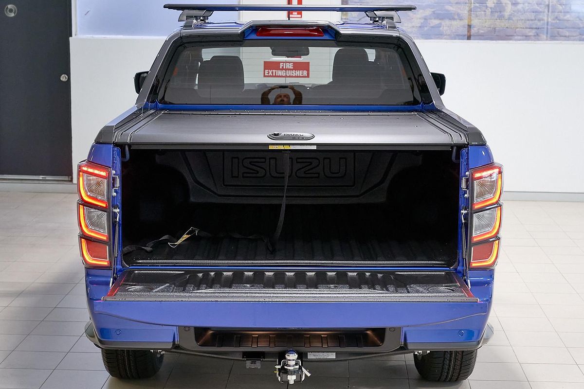2025 Isuzu D-MAX X-TERRAIN 4X4