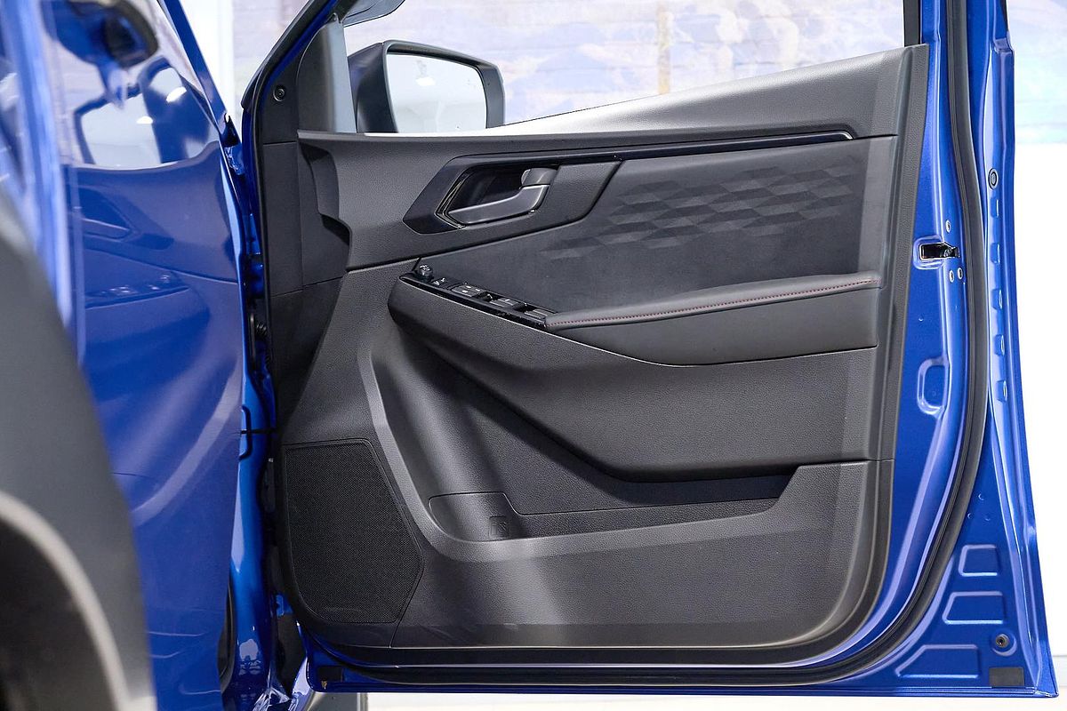 2025 Isuzu D-MAX X-TERRAIN 4X4