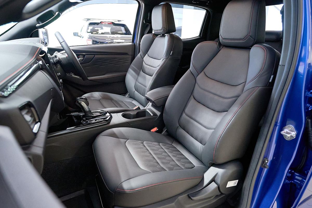 2025 Isuzu D-MAX X-TERRAIN 4X4