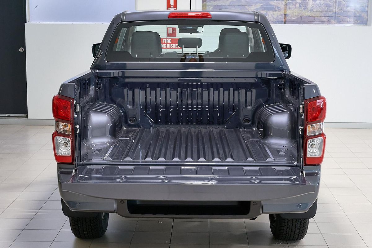 2025 Isuzu D-MAX LS-M 4X4