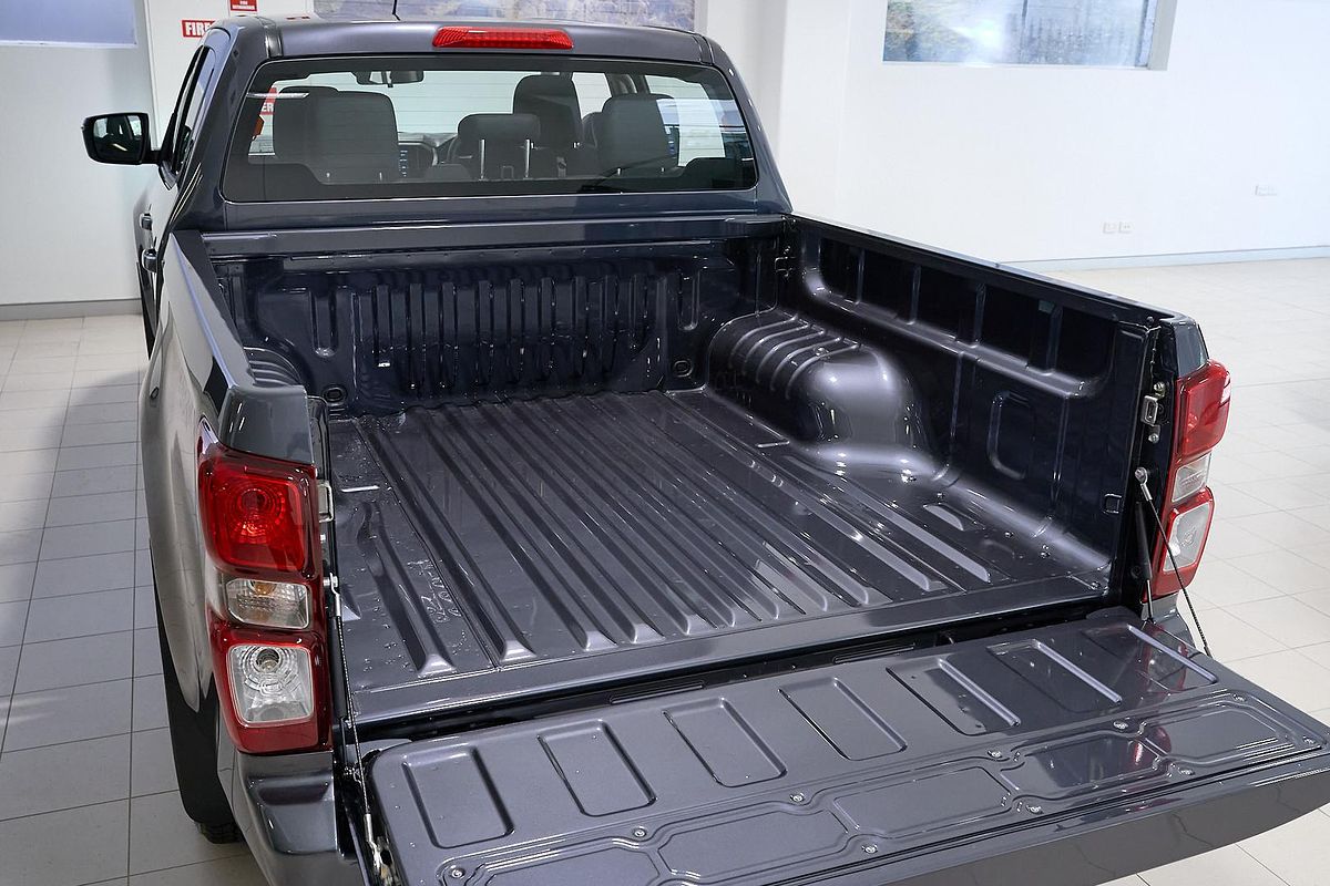 2025 Isuzu D-MAX LS-M 4X4