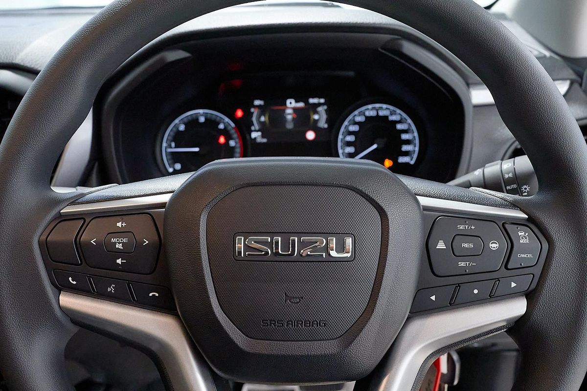 2025 Isuzu D-MAX LS-M 4X4