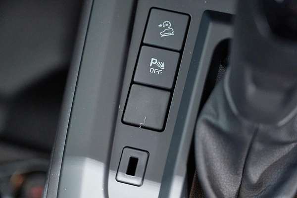 2025 Isuzu D-MAX LS-M 4X4