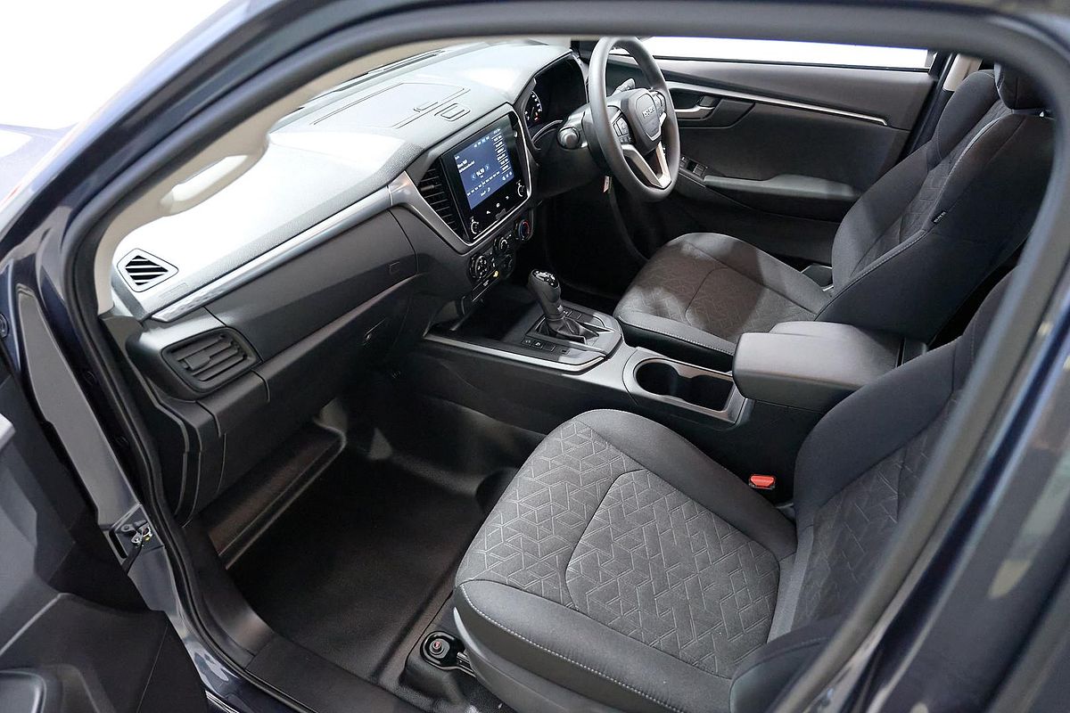 2025 Isuzu D-MAX LS-M 4X4