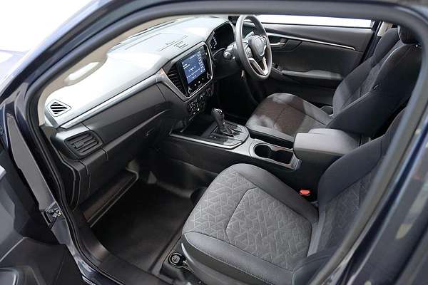 2025 Isuzu D-MAX LS-M 4X4