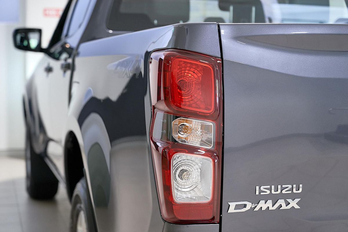 2025 Isuzu D-MAX LS-M 4X4