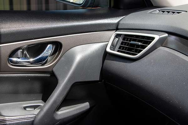 2015 Nissan X-TRAIL ST T32