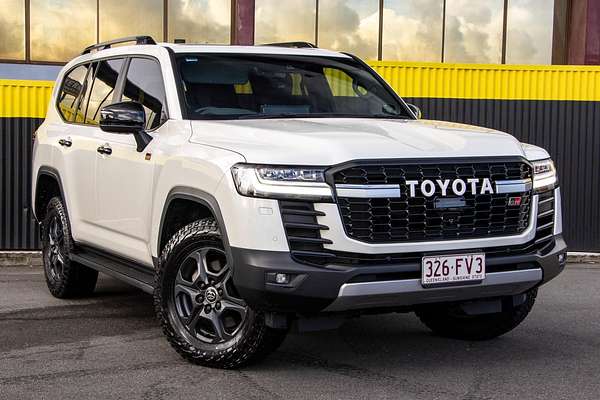 2022 Toyota Landcruiser GR Sport FJA300R