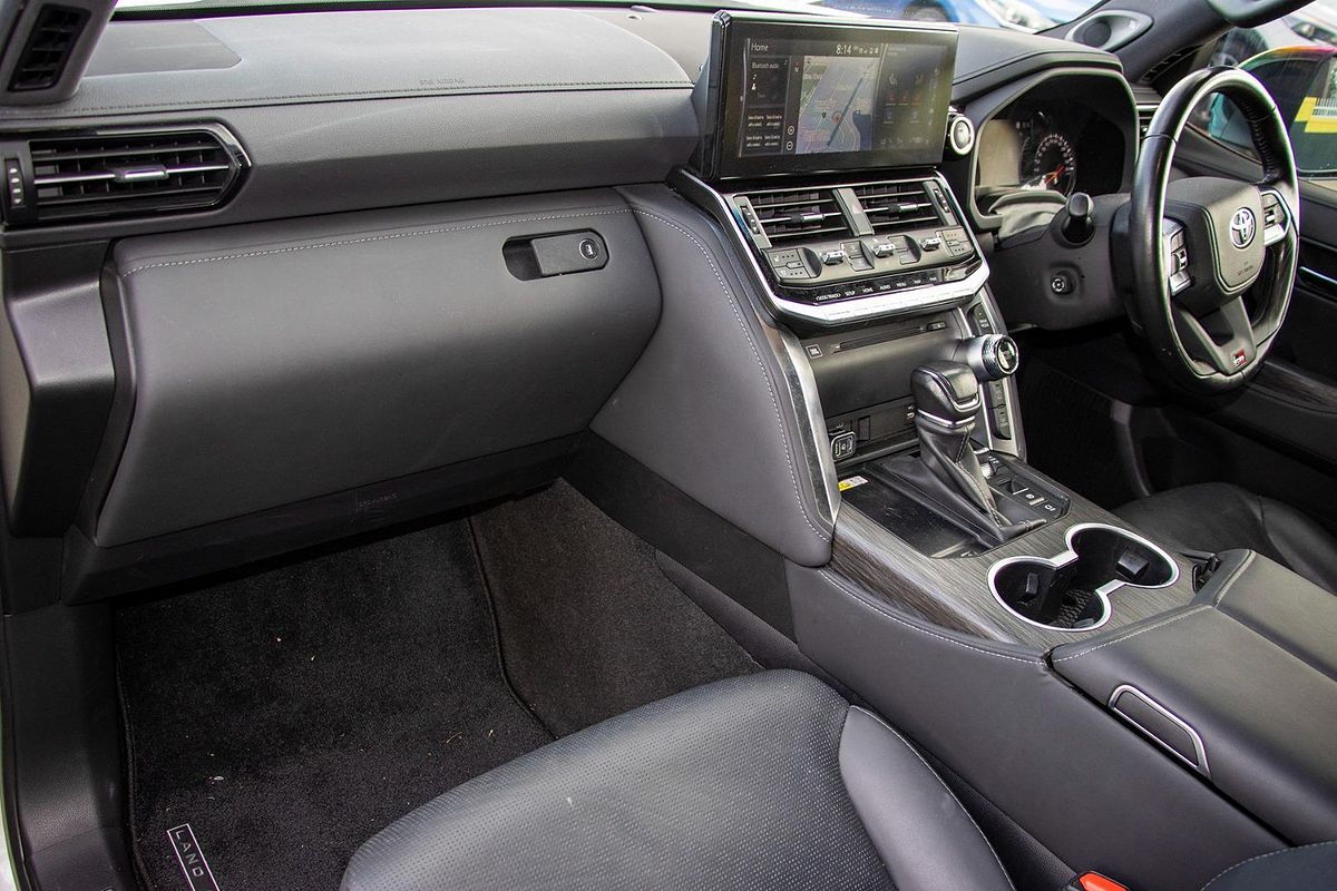 2022 Toyota Landcruiser GR Sport FJA300R