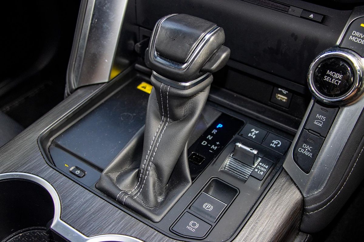 2022 Toyota Landcruiser GR Sport FJA300R