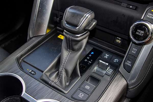 2022 Toyota Landcruiser GR Sport FJA300R