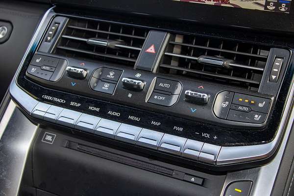 2022 Toyota Landcruiser GR Sport FJA300R