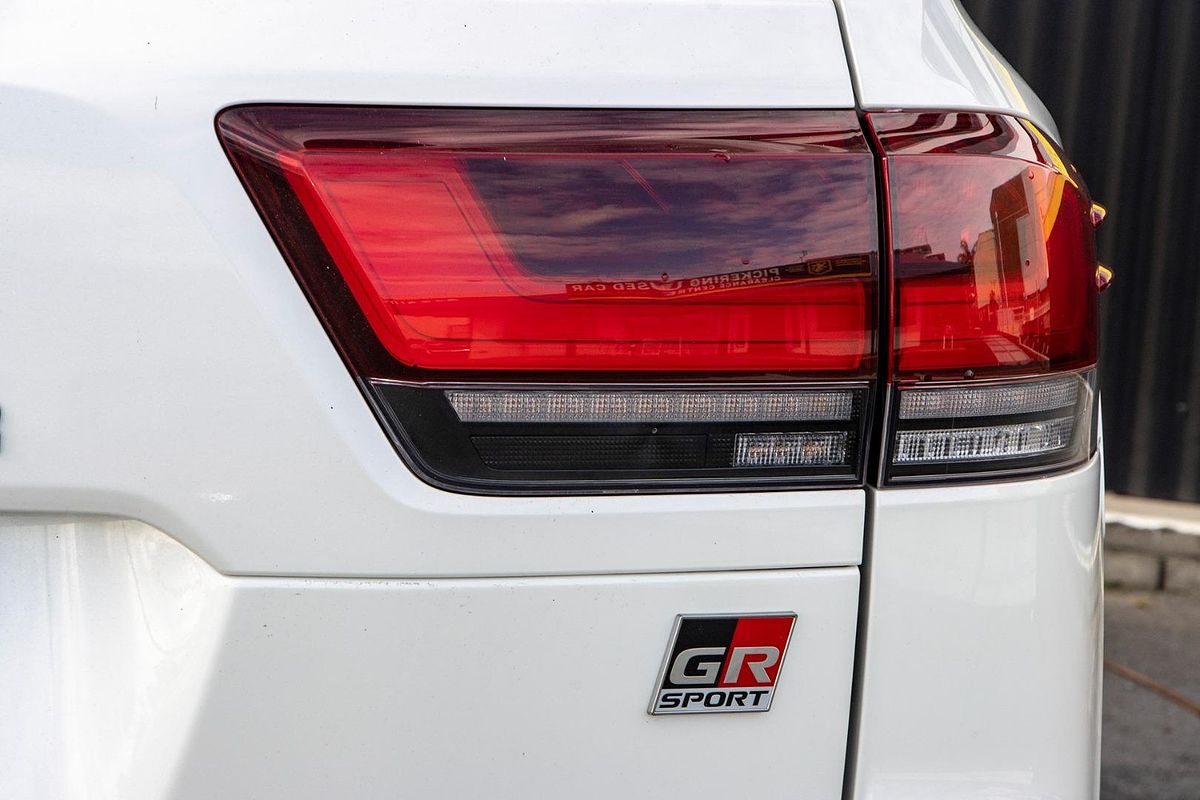 2022 Toyota Landcruiser GR Sport FJA300R