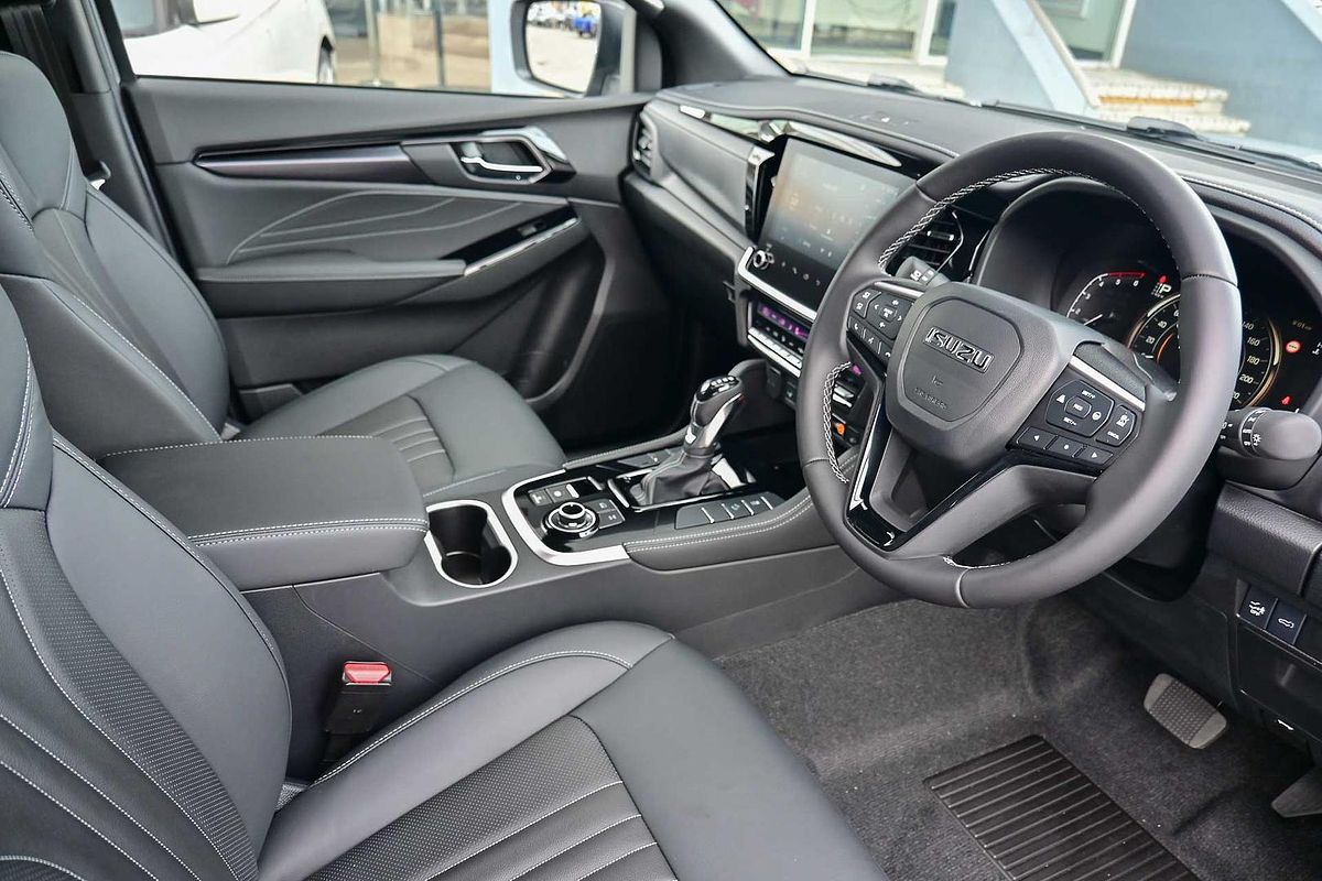 2025 Isuzu MU-X