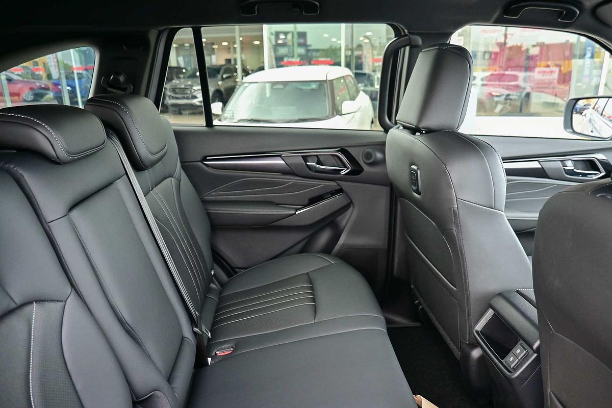 2025 Isuzu MU-X