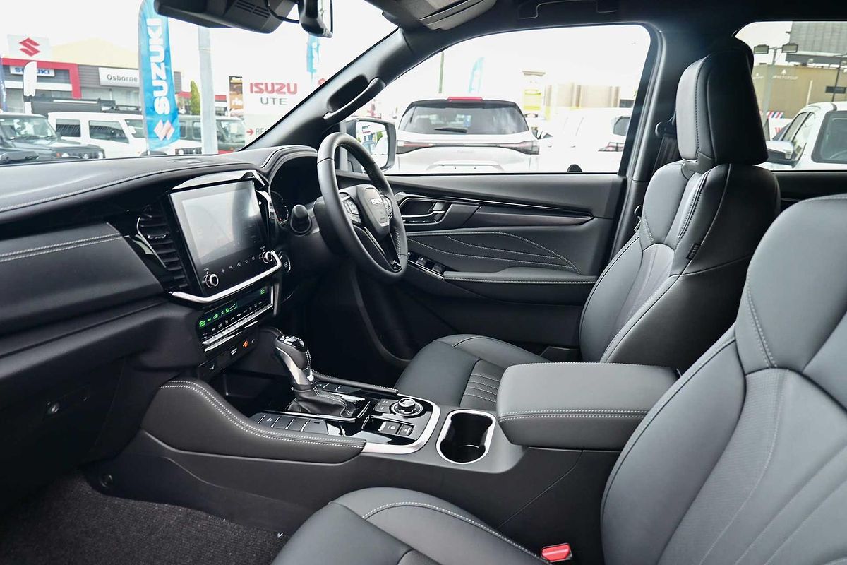 2025 Isuzu MU-X