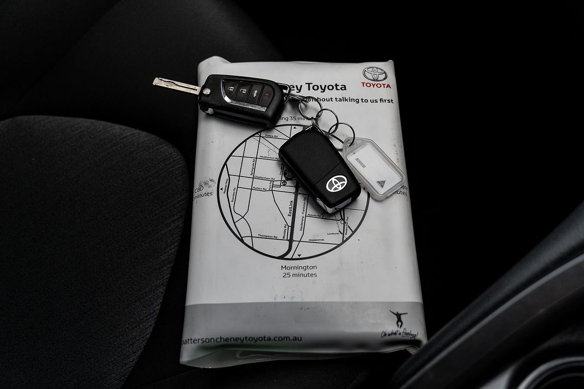2019 Toyota Camry Ascent ASV70R